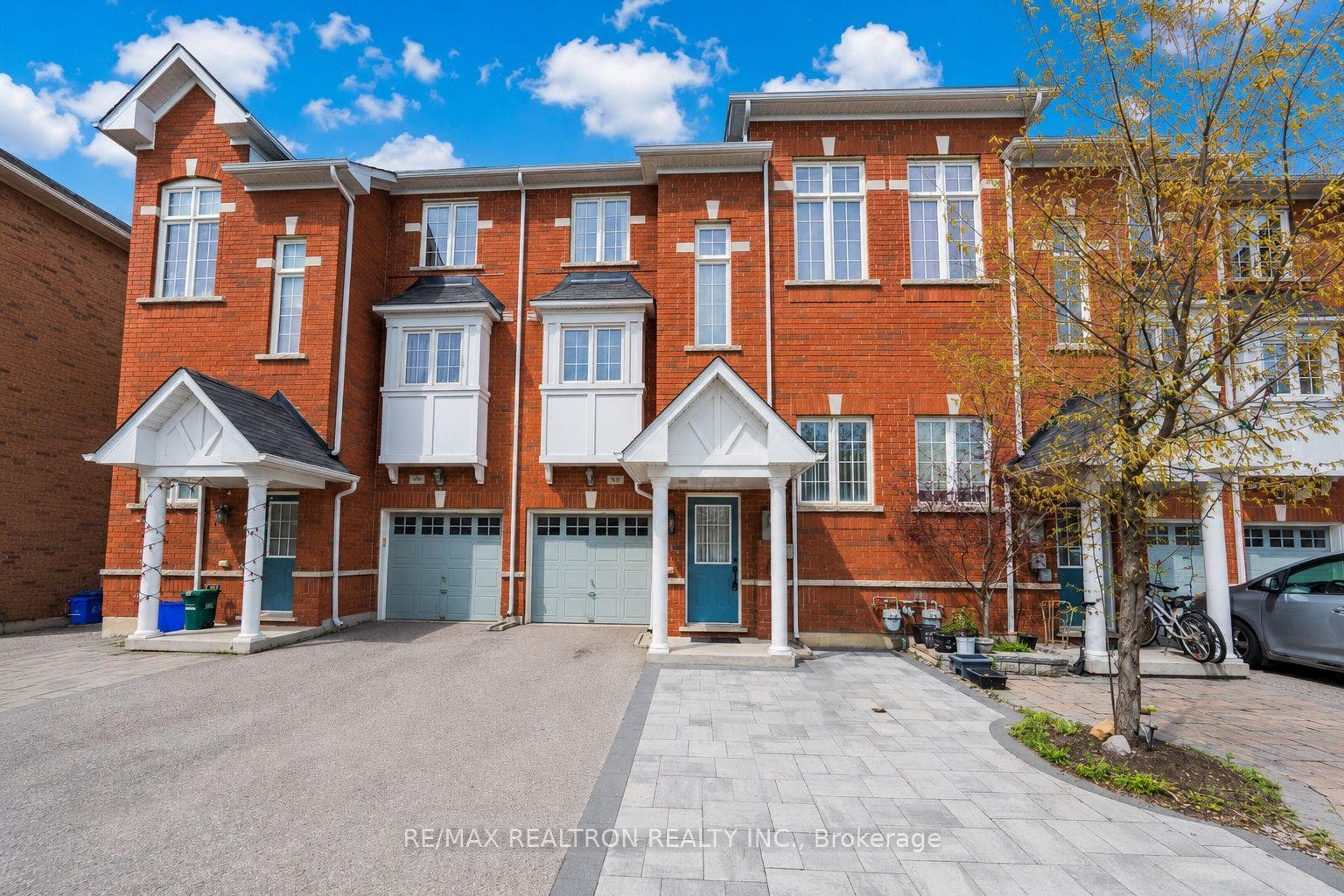 84-15 Old Colony Road
